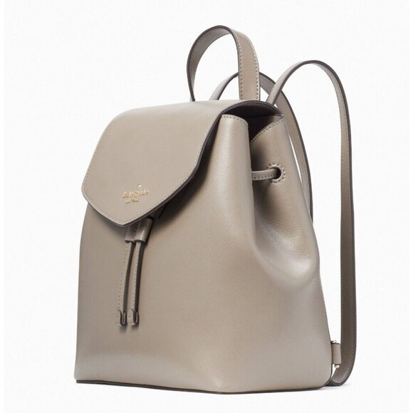 New Kate Spade Lizzie Saffiano Leather Medium Flap Backpack Thunder Cloud - Picture 3 of 4